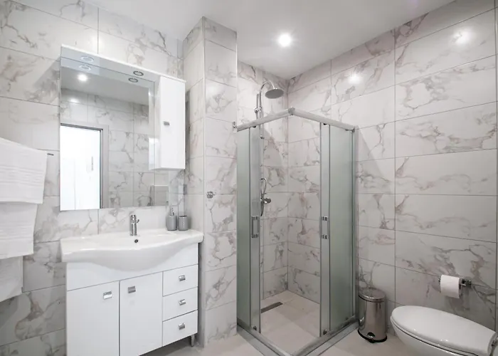 アパート Asterashouse 2